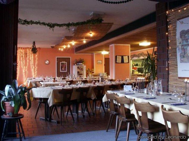 סנט מוריץ Hotel Stille מסעדה תמונה